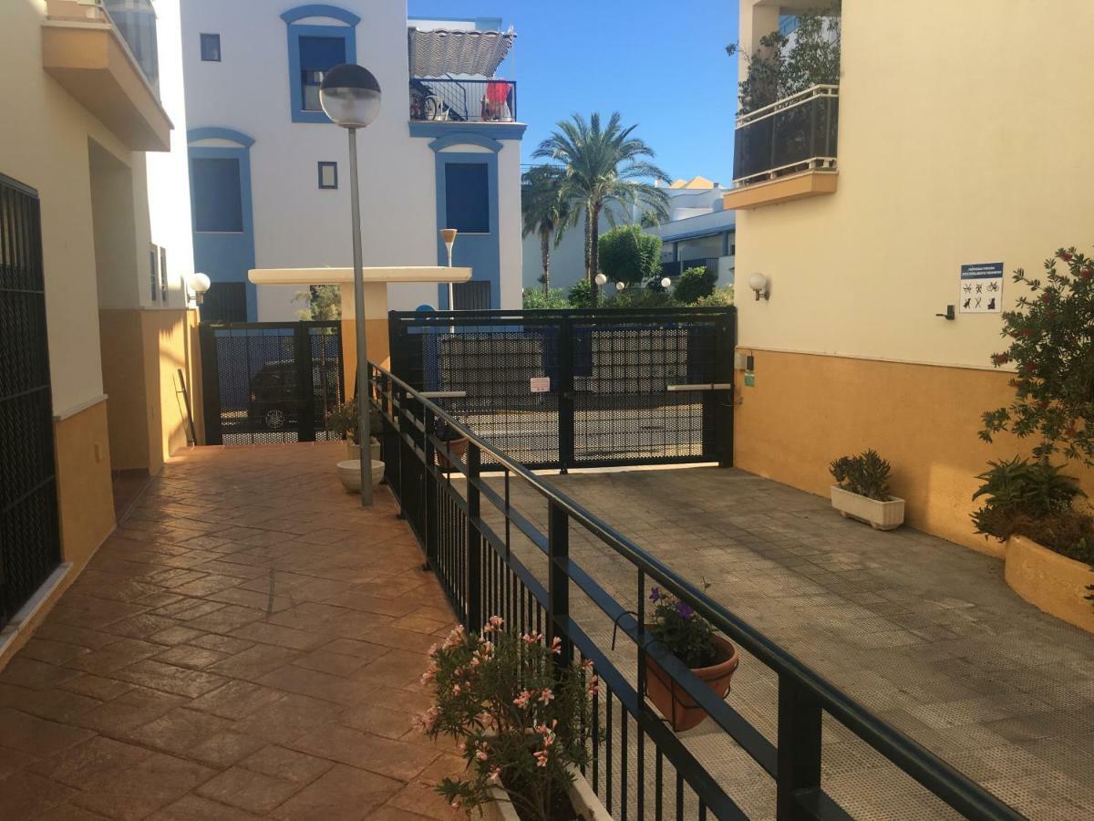 Atico Golf Y Playa Parking&wifi Apartament *
